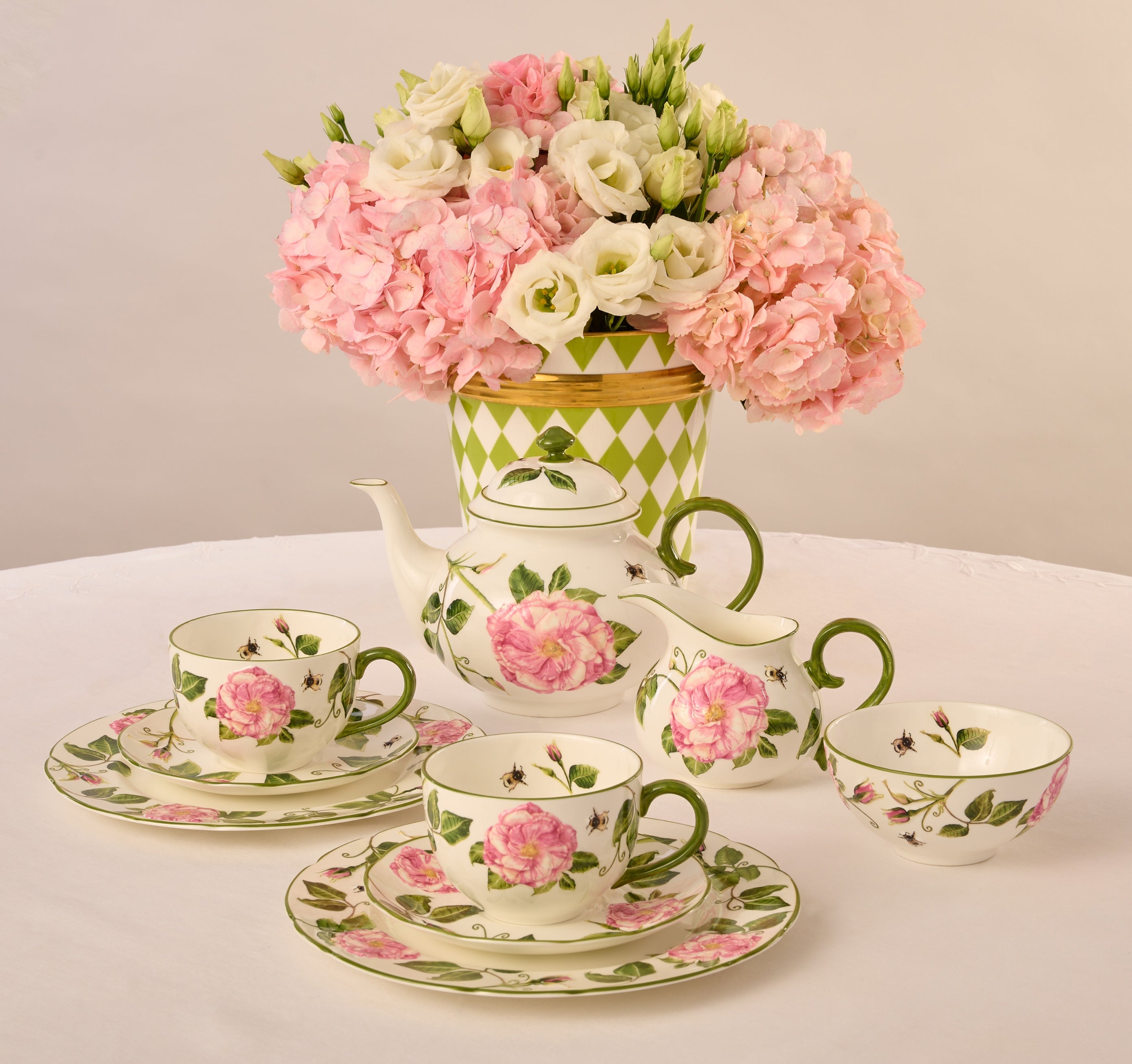 Christmas Homewares | Fine China & Decor | Halcyon Days – HALCYON DAYS